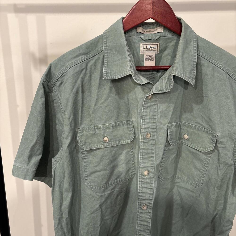 LL Bean Green Button-Up Shirt Mens Large Short Sleeve Pockets